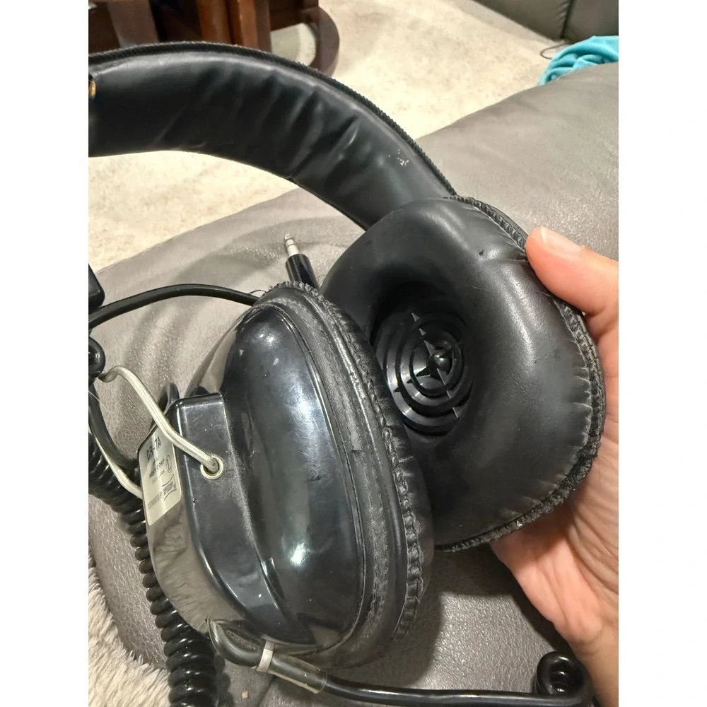 Sony DR 7A Stereo Headphones Black Wired Coil‎ Cord Professional Audio works